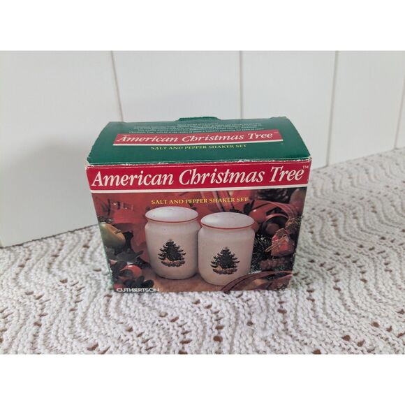 Cuthbertson American Christmas Tree Salt and Pepper Shaker Set - Picture 2 of 5